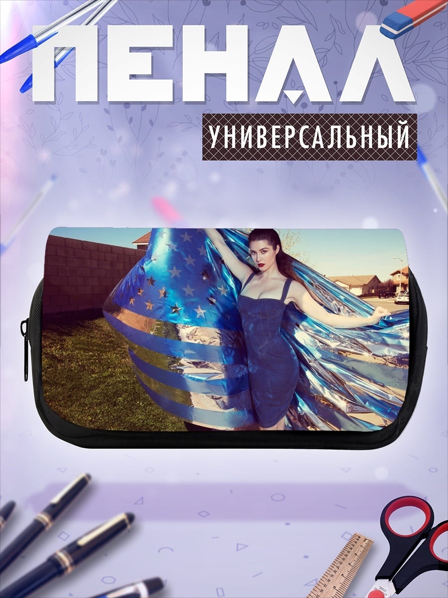 Пенал-косметичка Девушка с флагом