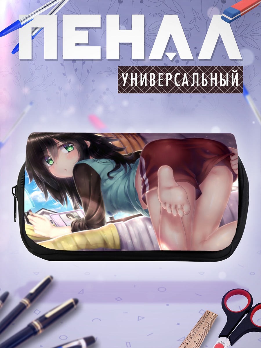 Пенал-косметичка Томоко Куроки в комнате