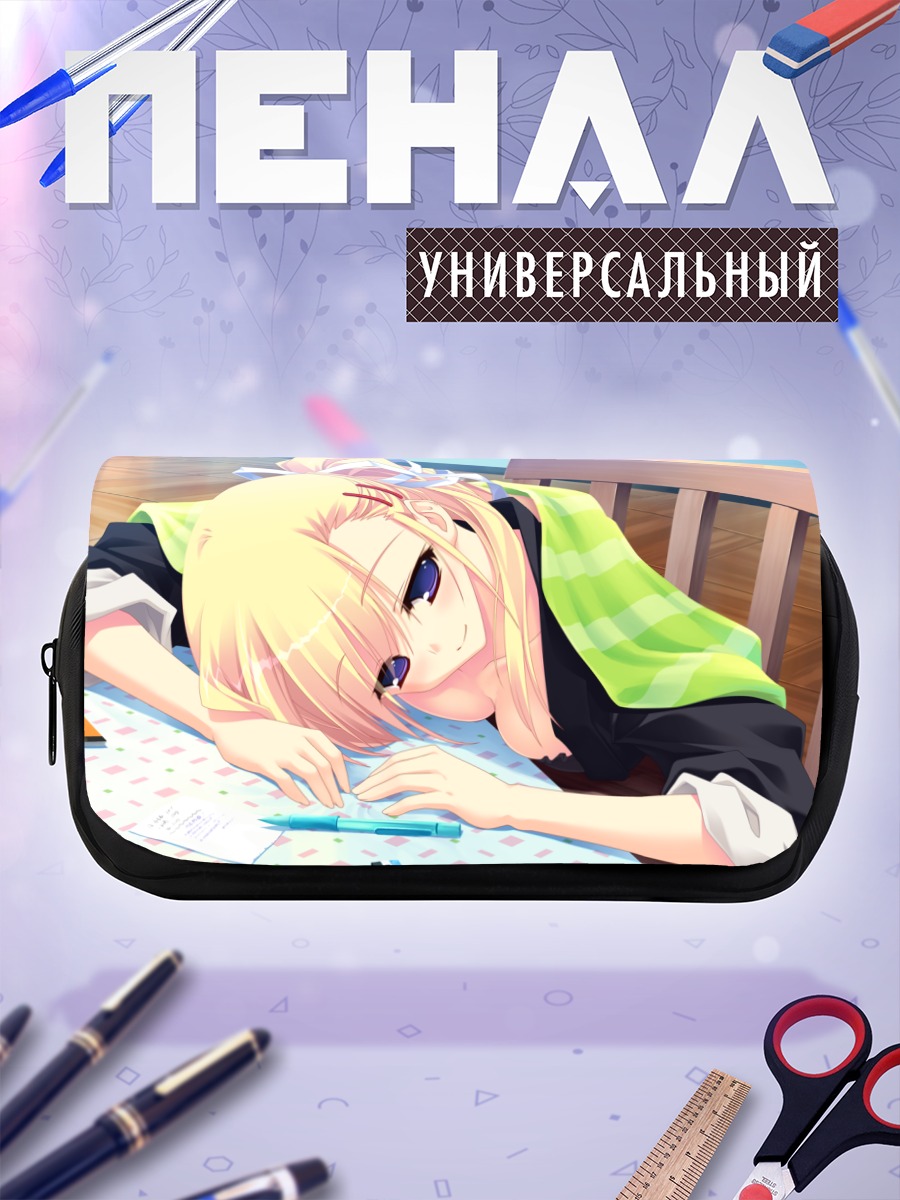 Пенал-косметичка Нацуми Такасина за столом