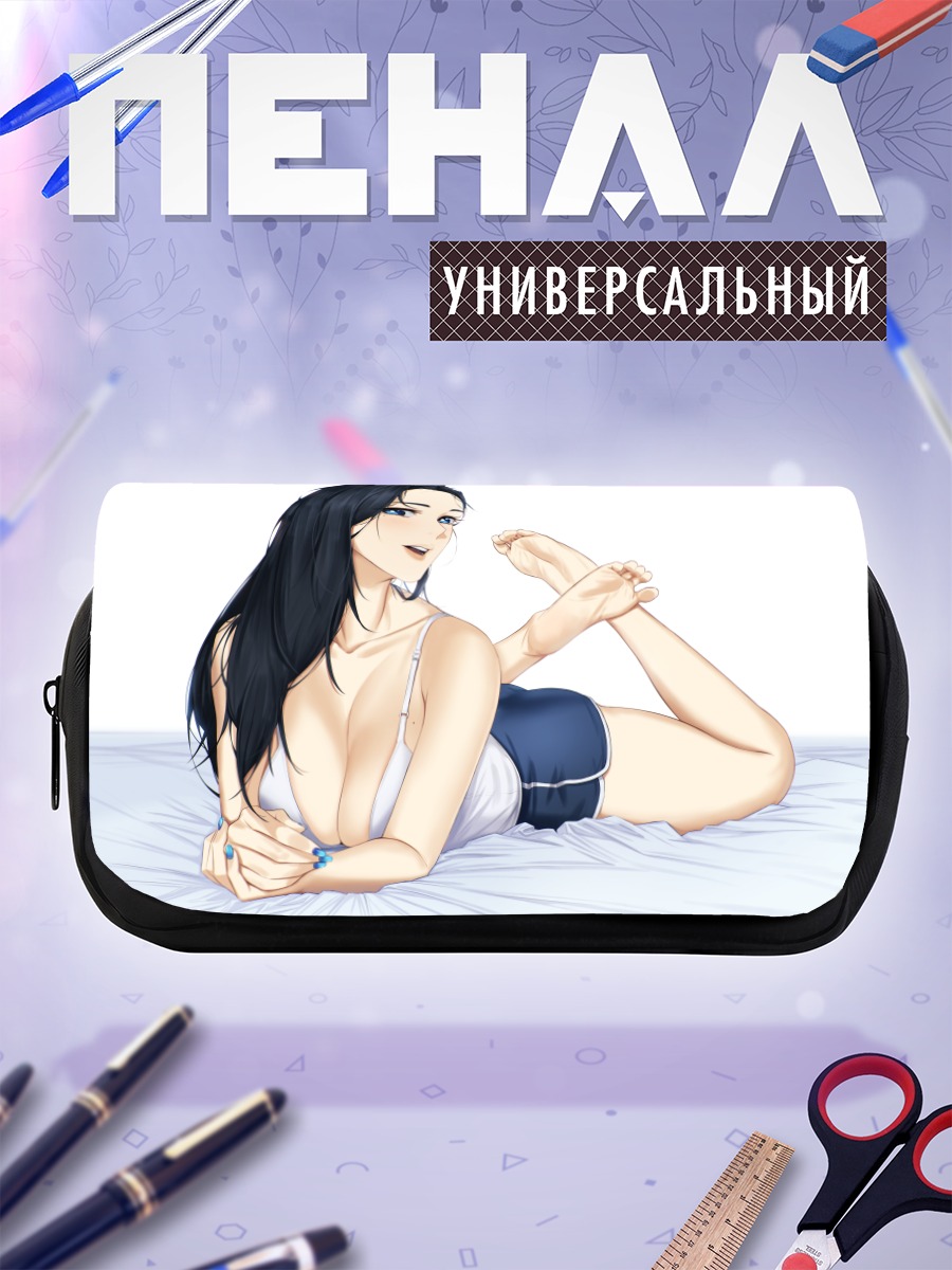 Пенал-косметичка Девушка в шортах