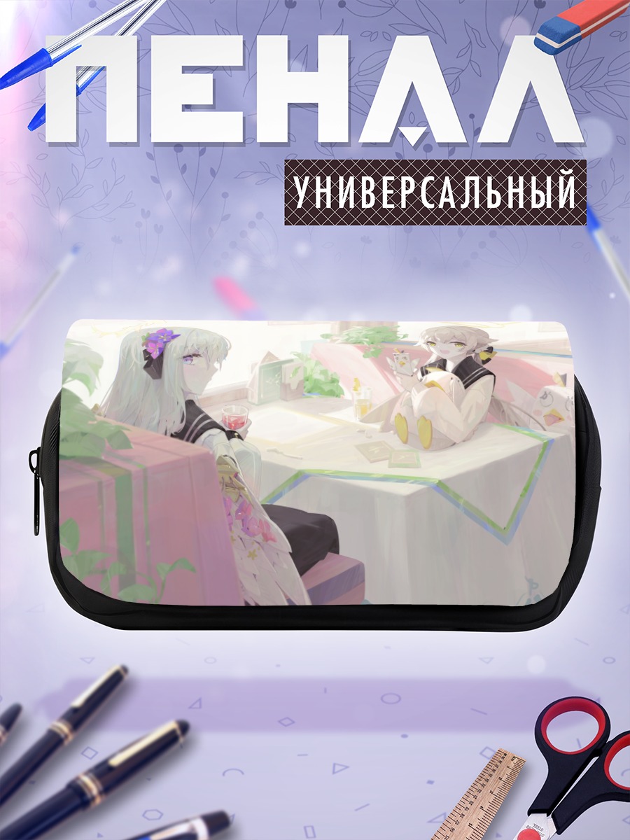 Пенал-косметичка Хифуми Адзитани за столом