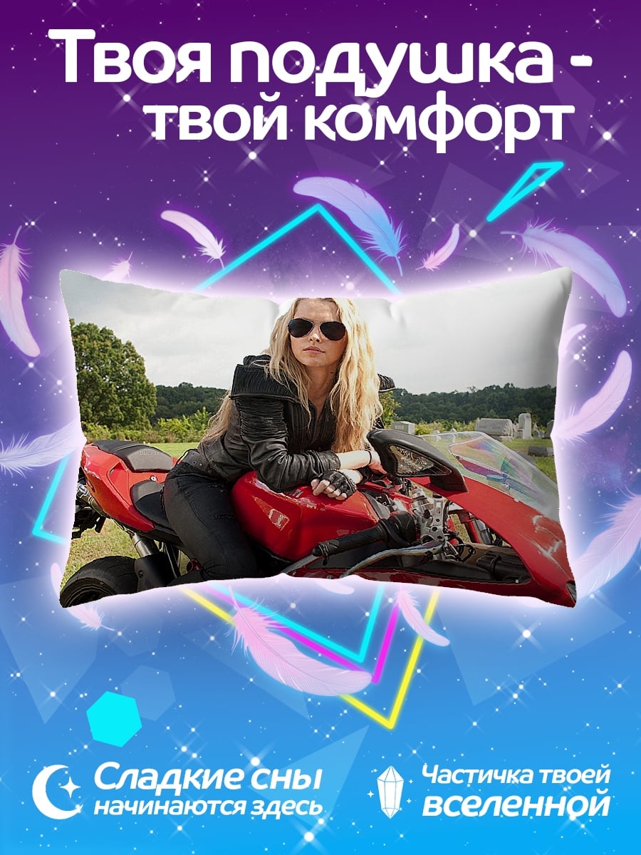 Подушка девушка на мотоцикле