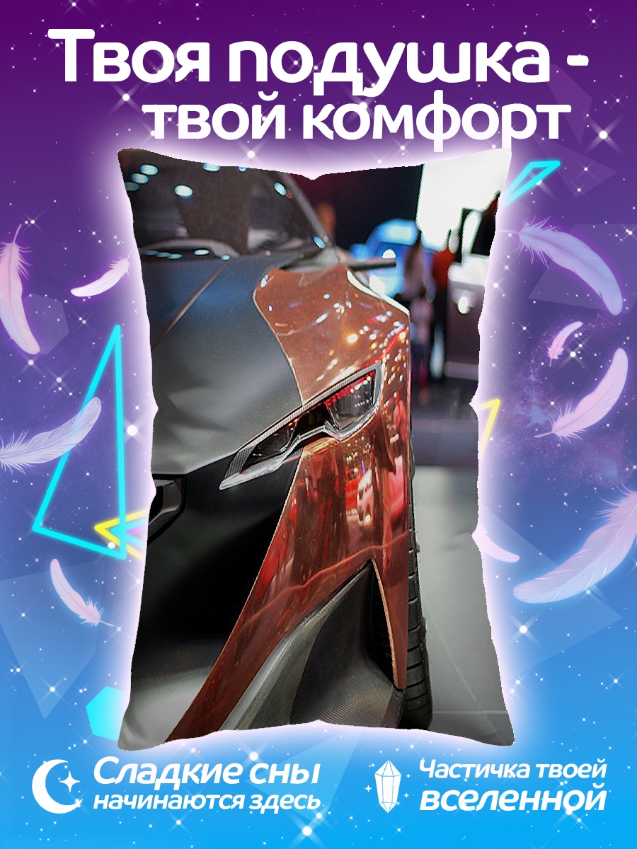 Подушка Дракон в космосе