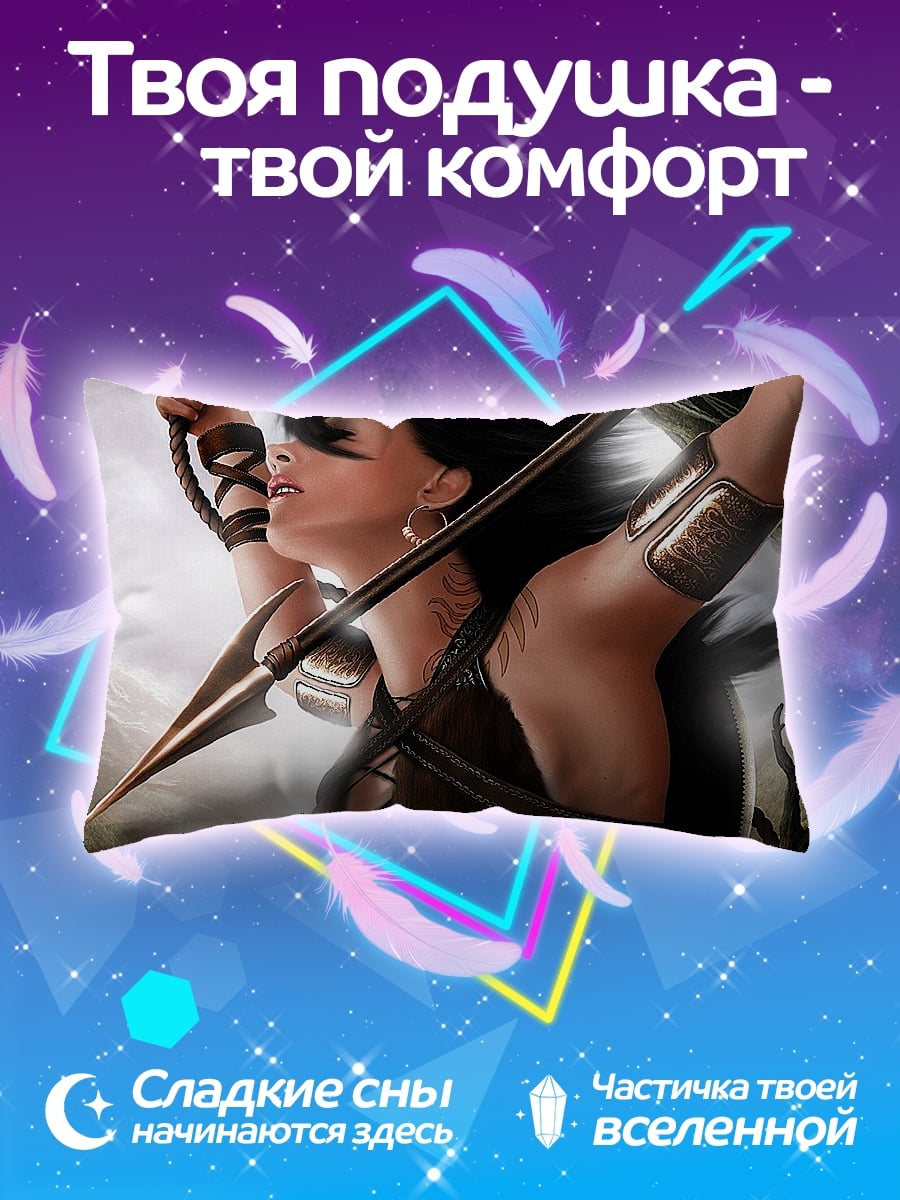 Подушка Воительница с копьем