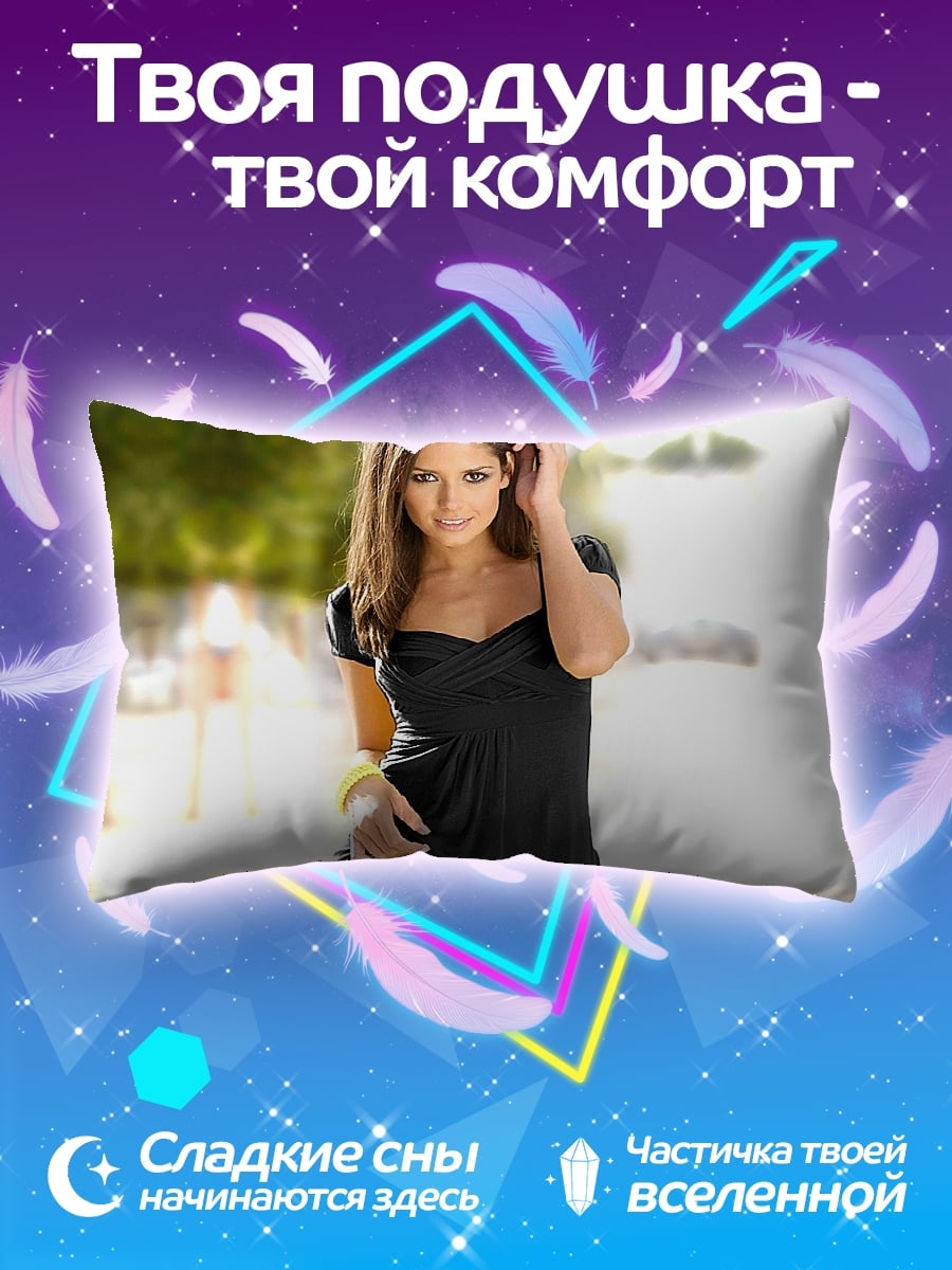 Подушка Девушка в черном