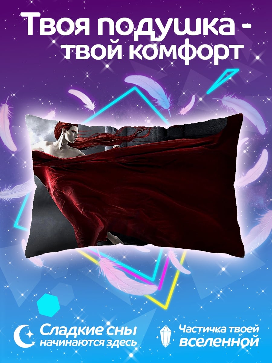 Подушка Девушка в красном