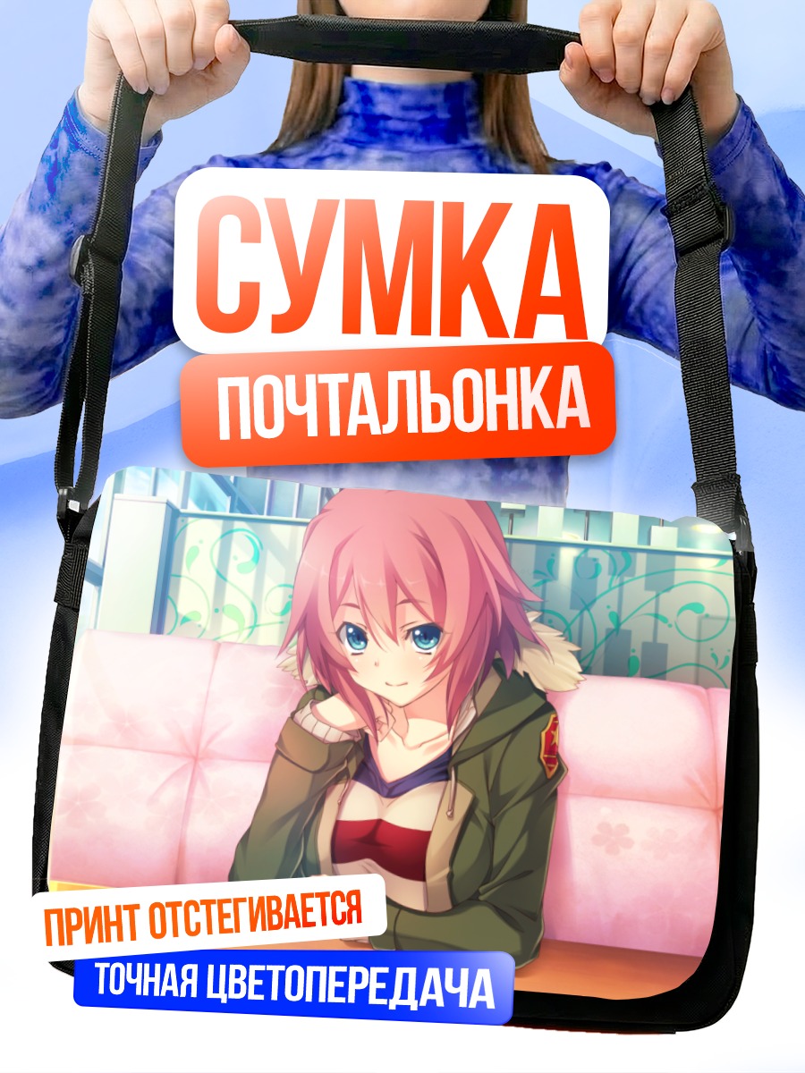 Сумка-почтальонка Саяка Канзаки в кафе